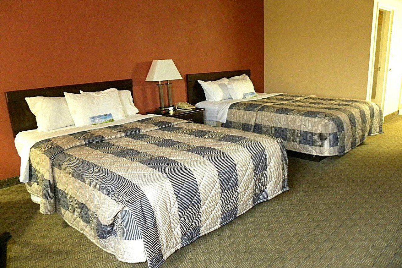 Days Inn By Wyndham Reading Wyomissing Dış mekan fotoğraf